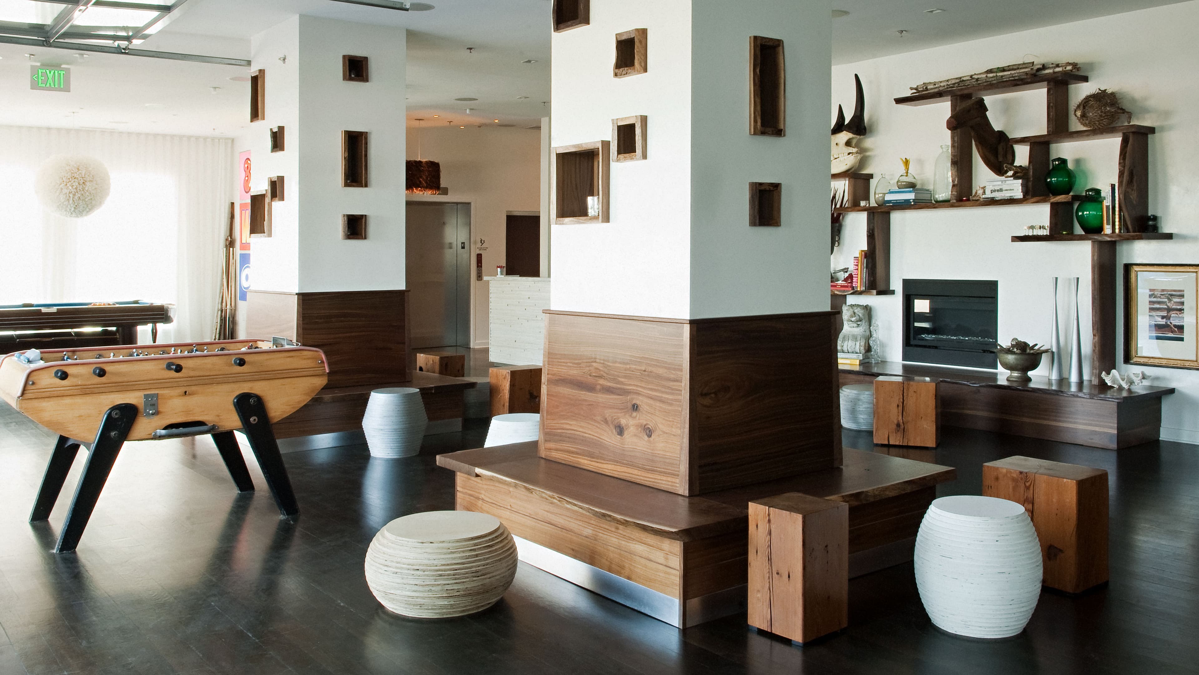 BUNGALOW Hotel