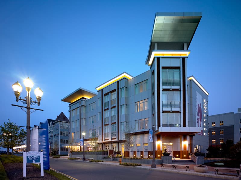 BUNGALOW Hotel